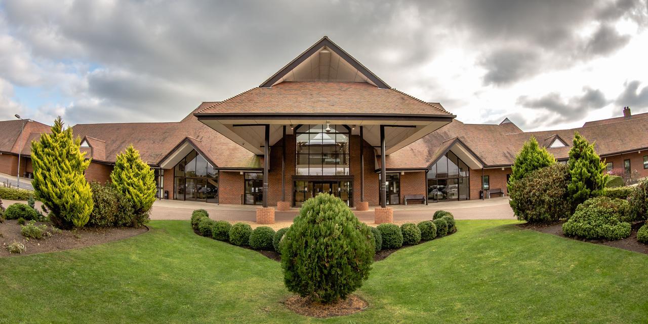 East Sussex National Hotel, Golf Resort & Spa Uckfield Exterior photo